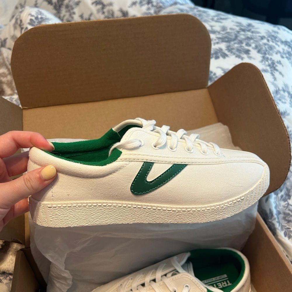 Tretorn White and Green Sneakers